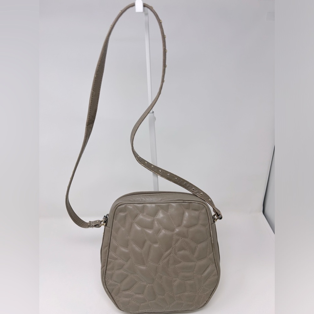 Vintage! Pantera Quilted Taupe Soft Fine Leather Shoulder Bag